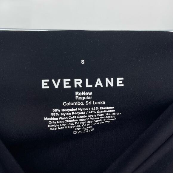 Everlane ReNew Regular Perform Leggings Black Women's Small NWOT - Picture 3 of 4